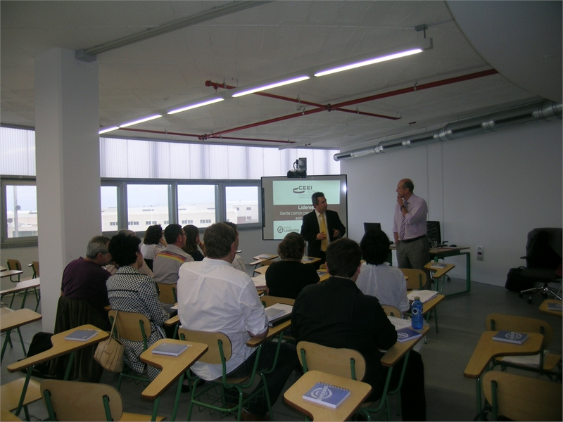 L�deres: Gente com�n con determinaci�n extraordinaria-1