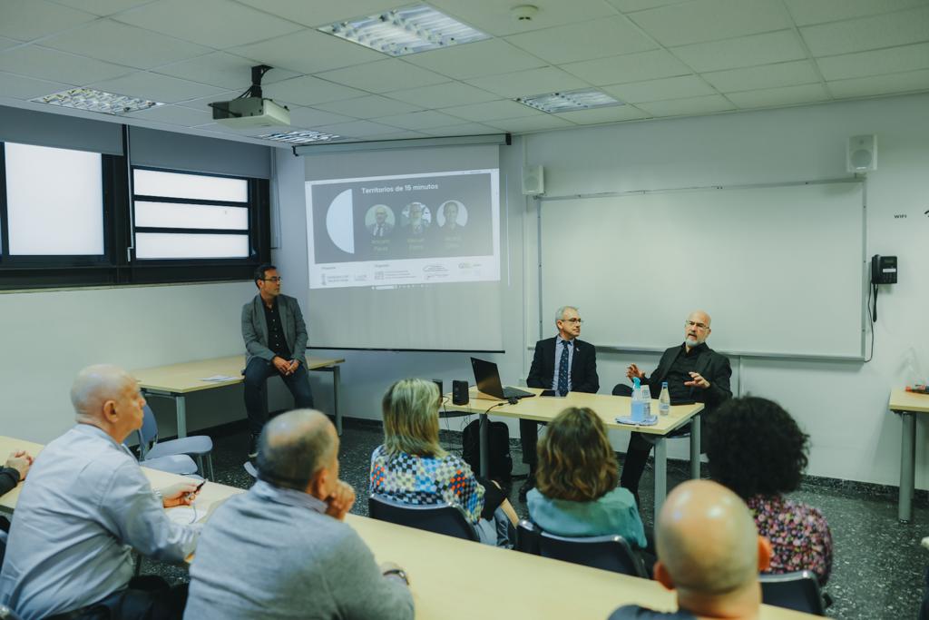 Imagen V Congreso Emprendimiento e Innovaci�n Territorial de la CV en ADEIT (4)[;;;][;;;]