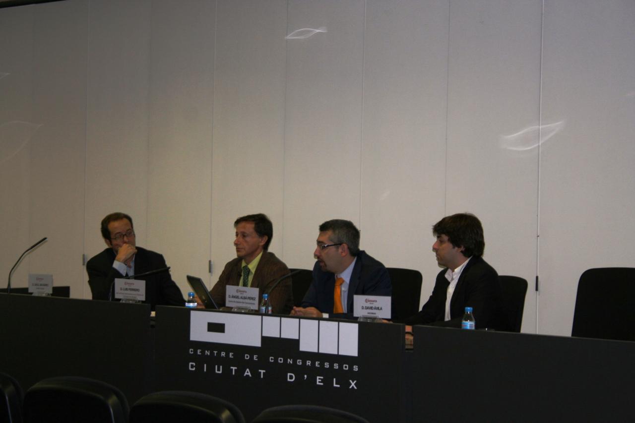 Taller 7: Internacionalizarse �opci�n o necesidad?-002