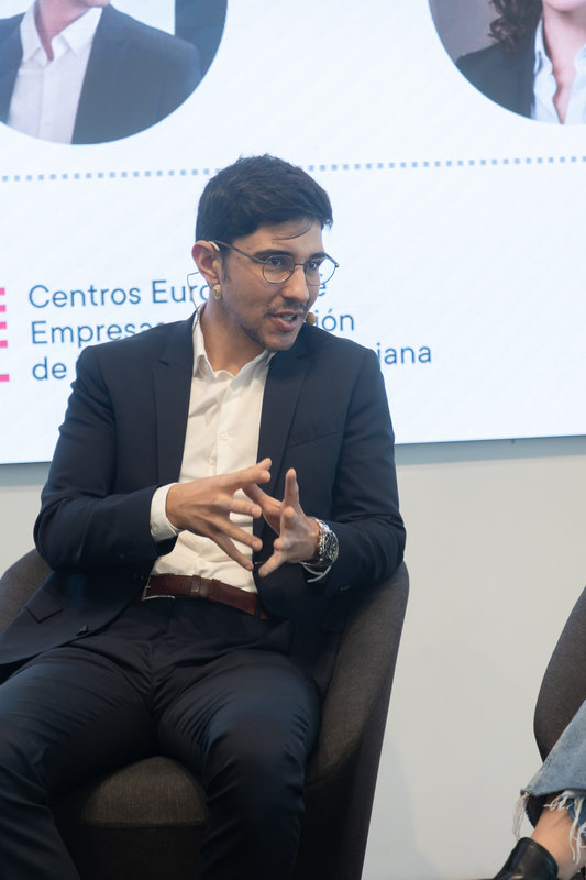 Focus Pyme CV "De la estrategia al �xito: las nuevas reglas de las ventas" (26)[;;;][;;;]