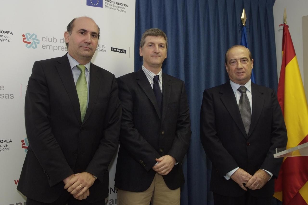 Sr. D. Enrique Verdeguer,D. Carlos Navarro, D. Jes�s Casanova