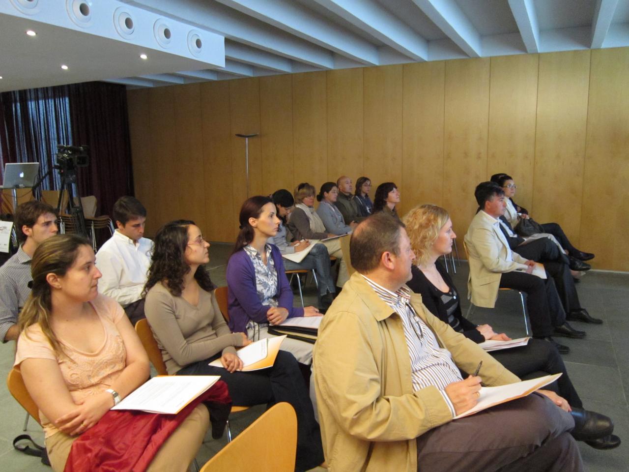 Asistentes a la jornada de deducci�n fiscal en proyectos de I+D+i