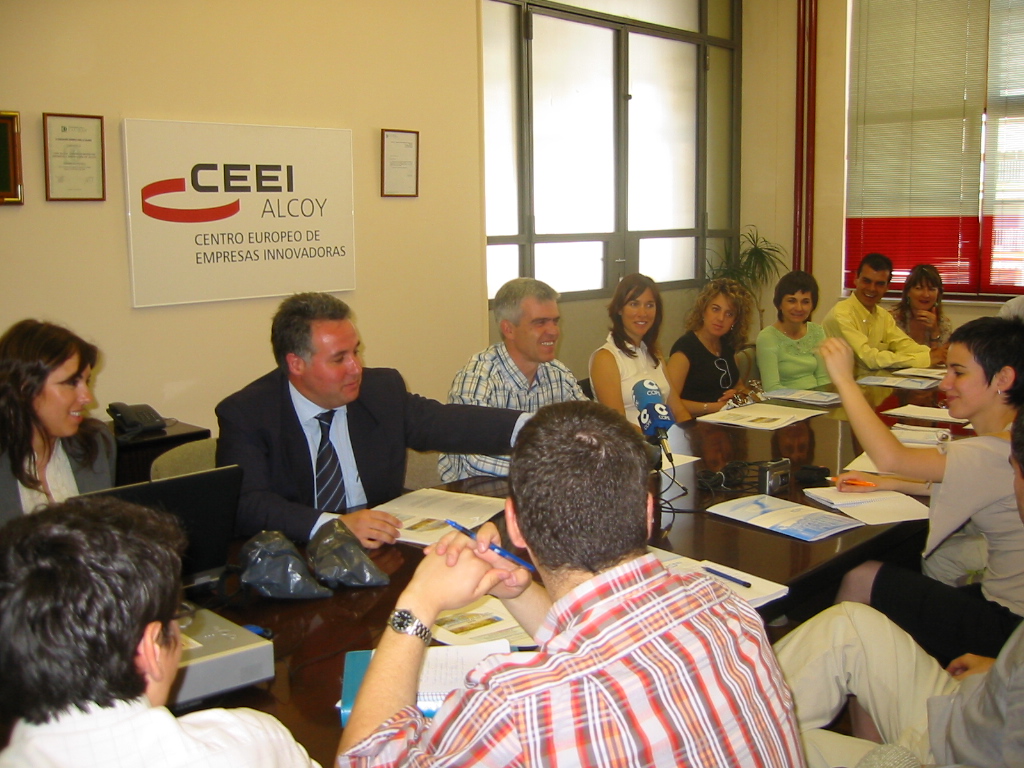 Presentaci�n Estudio Vocaci�n Emprendedora