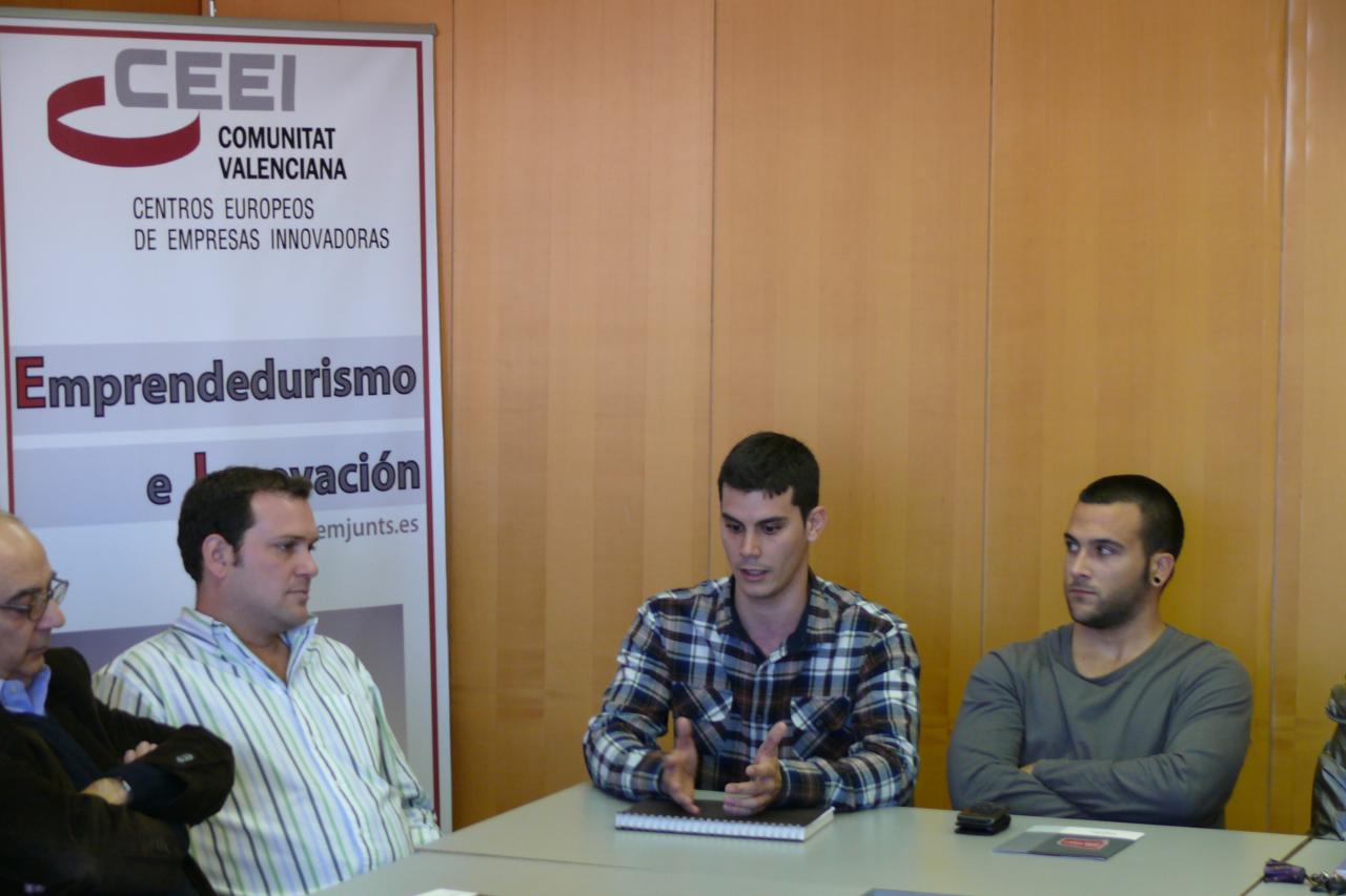 Presentaci�n de Empresas. Triclick, Javier Garc�a.