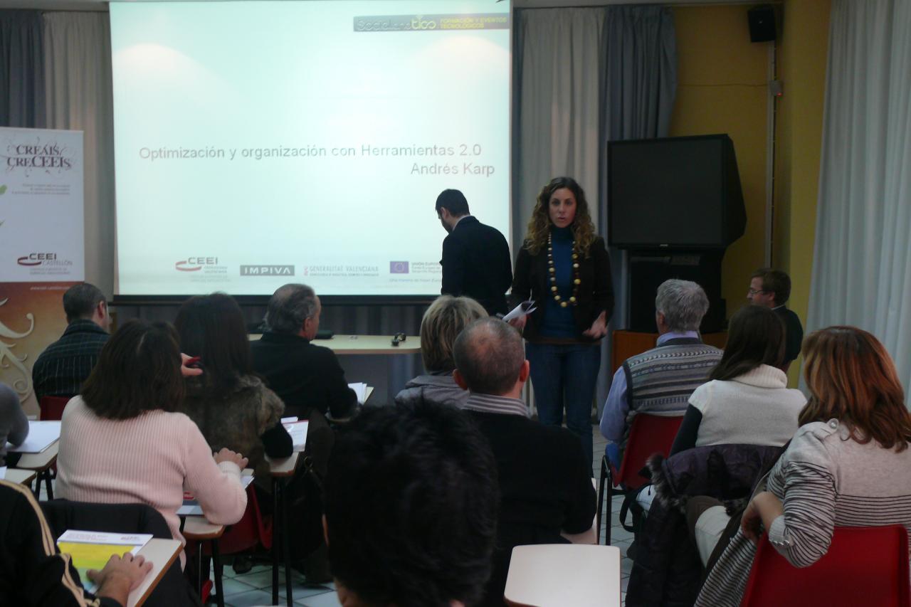 Networking 2.0 y Redes Sociales, Vall d'Uix� 02/12/2010