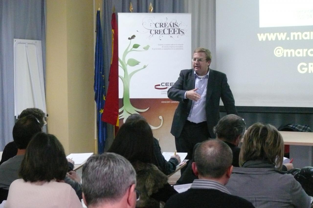 Networking 2.0 y Redes Sociales, Vall d'Uix� 02/12/2010