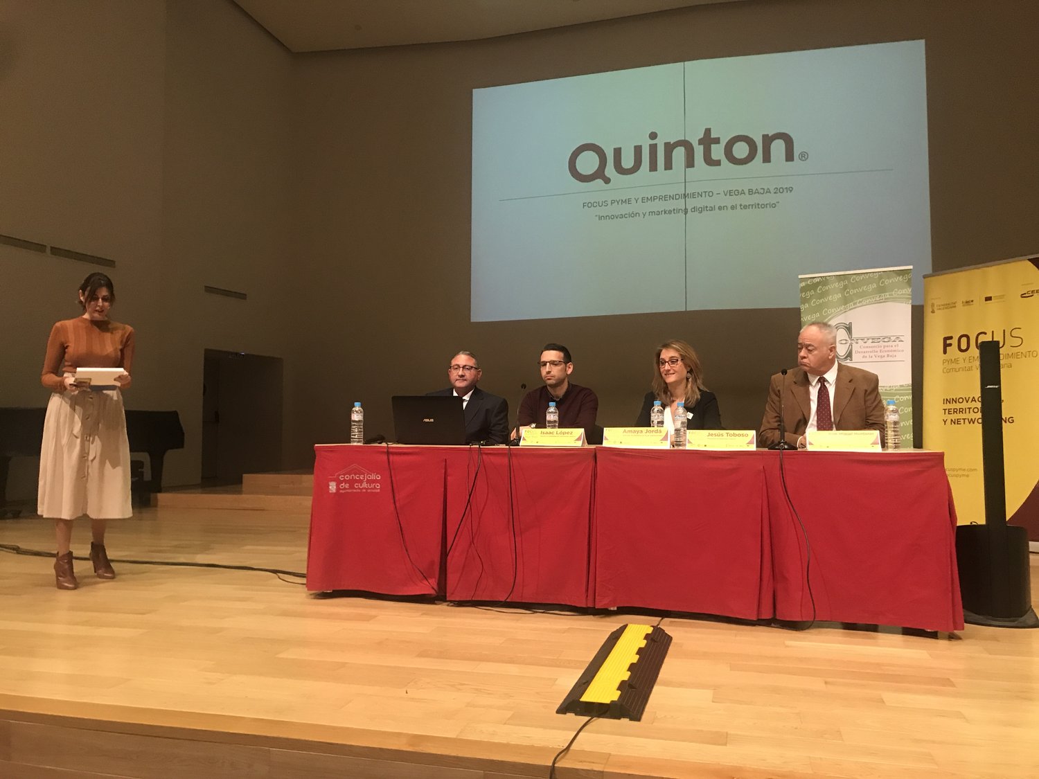 Mesa redonda la innovaci�n y el marketing en las pymes[;;;][;;;]