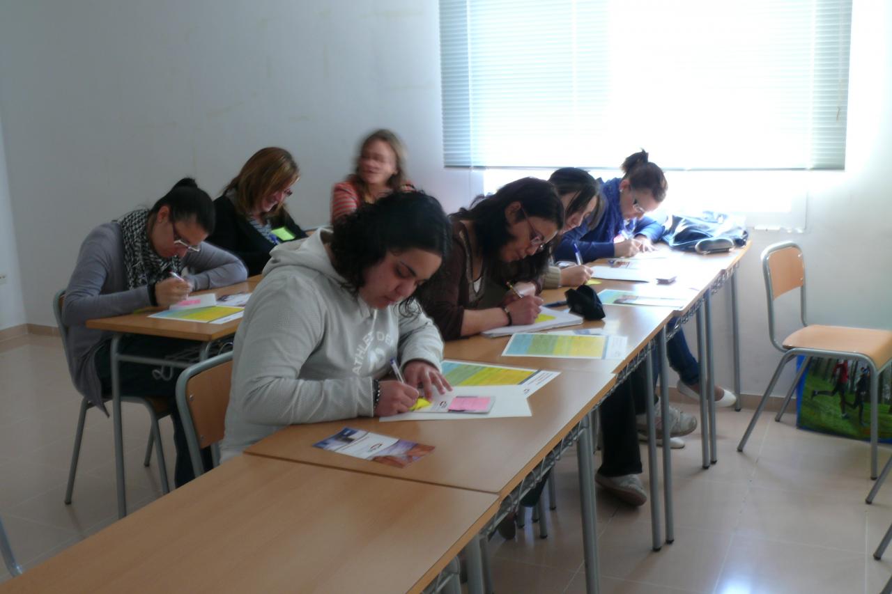 Emprende +: Taller de ideas. Creatividad. Jornada en Almenara