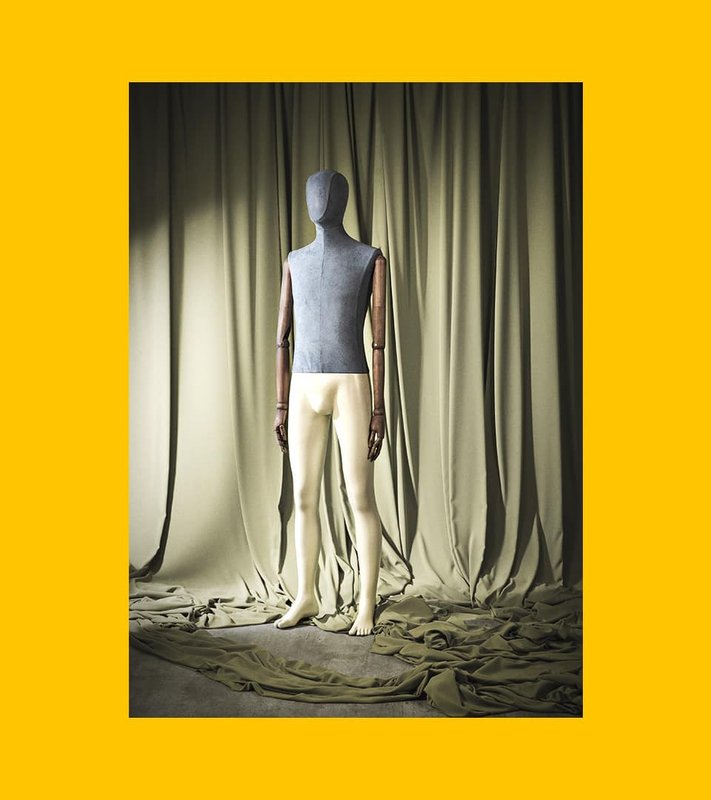 FABRICANTES DE MANIQUIES